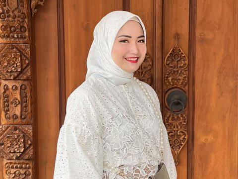 Row of Beautiful Artists Who Choose to Become Wives of the Indonesian National Army, Ayu Ting Ting on the Way to Becoming a Persit Mother