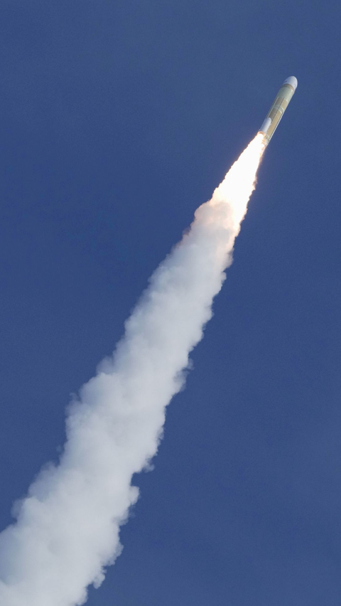 Namun, kali ini JAXA berhasil meluncurkan roket H3 ke orbit. Foto: Kyodo via REUTERS<br>