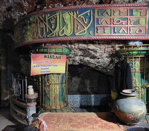Dulunya Tempat Pembuangan Sampah, Ini Potret Megah Masjid Bawah Tanah di Tuban