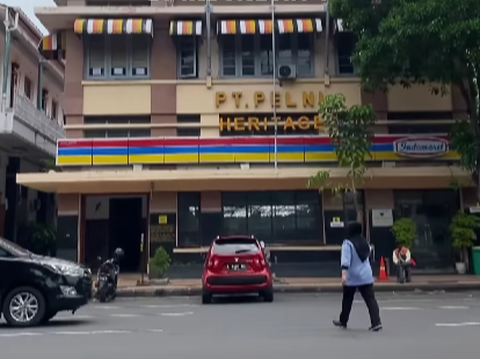 Masuk Minimarket Surabaya Ini Bak Keliling Museum, Belanja sambil Belajar Sejarah Kejayaan Pelayaran Indonesia