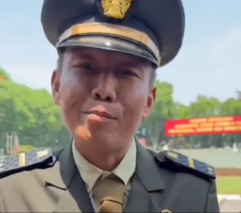 Jadi Anggota TNI-Polri, Ayah & Putrinya Punya Pangkat Sama-sama Perwira Selevel