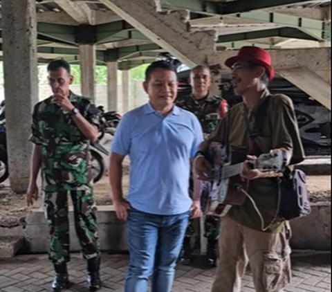 Perjumpaan Spesial Jenderal TNI Dudung dengan Pengamen, Kenal Sejak Masih Letkol