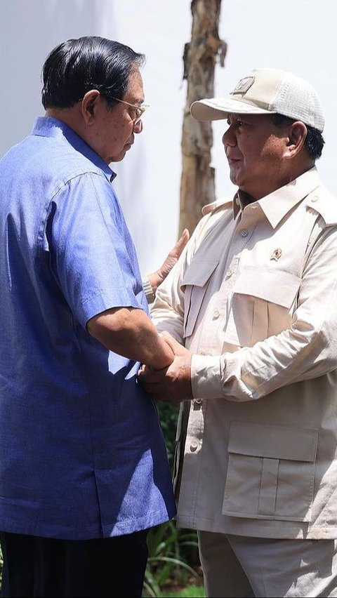 Momen SBY Puji Jejak Gemilang Mayor TNI Teddy, Prabowo Guyon 