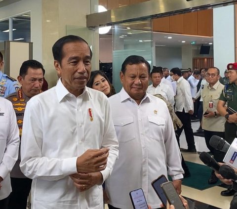 Depan Prabowo, Jokowi Puji Inisiasi Kemenhan Bangun RS Pertahanan Negara Panglima Besar Soedirman