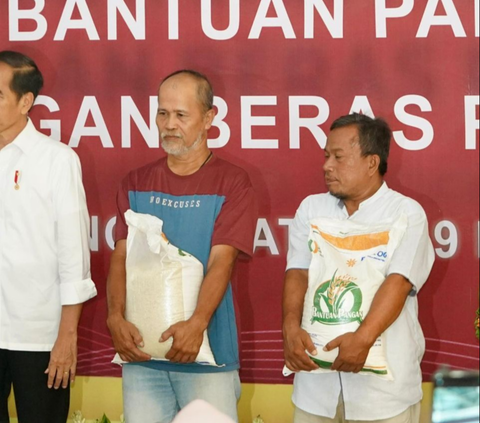 Kaget Omzet Tukang Cireng Rp650.000 per Hari, Jokowi: Tinggi Banget!