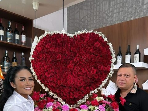 Potret Ultah Raul Lemos ke-54, ini Kejutan Romantis Kris Dayanti untuk Sang Suami