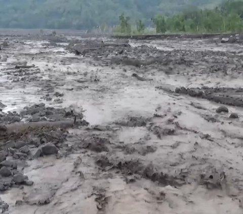 Terseret Banjir Lahar Semeru Sejauh 7 Km, Penambang Pasir Ditemukan Tewas