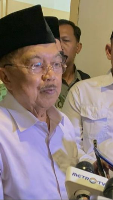 JK Puji Mahfud Mundur dari Kabinet Jokowi: Kita Tunggu Pak Menhan<br>
