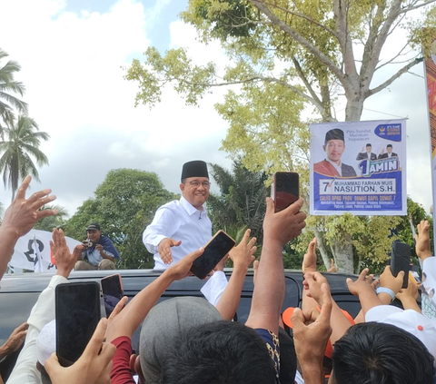 Anies Singgung Foto di Baliho: Republik Ini Memilih Orang Diberi Kewenangan Bukan Dipajang di Kantor Pemerintahan
