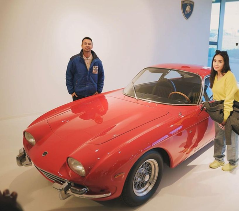 Raffi Ahmad dan Nagita Slavina Main ke Markas Lamborghini. Simak yuk!