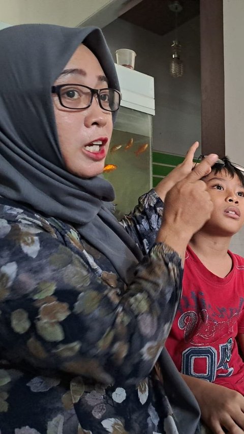 Mata Terkena Patahan Kayu Main di Sekolah, Siswa SD di Jombang Alami Kebutaan