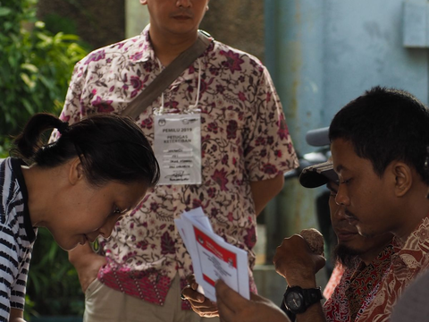 Ratusan Petugas Pemilu di Garut Sakit usai Kelelahan Kerja Lebih dari 12 Jam, 2 Gugur dalam Tugas