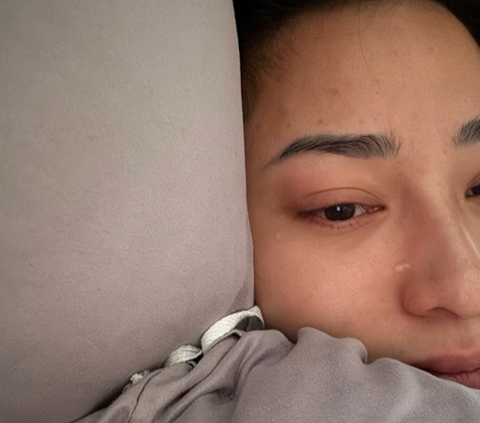 Innalillahi, Nikita Willy Mourns the Loss of Fetus in Her Womb