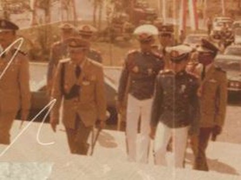 Potret Tempo Dulu AKABRI Bagian Kepolisian Dipindah ke Semarang, Diresmikan Kapolri Tahun 1980
