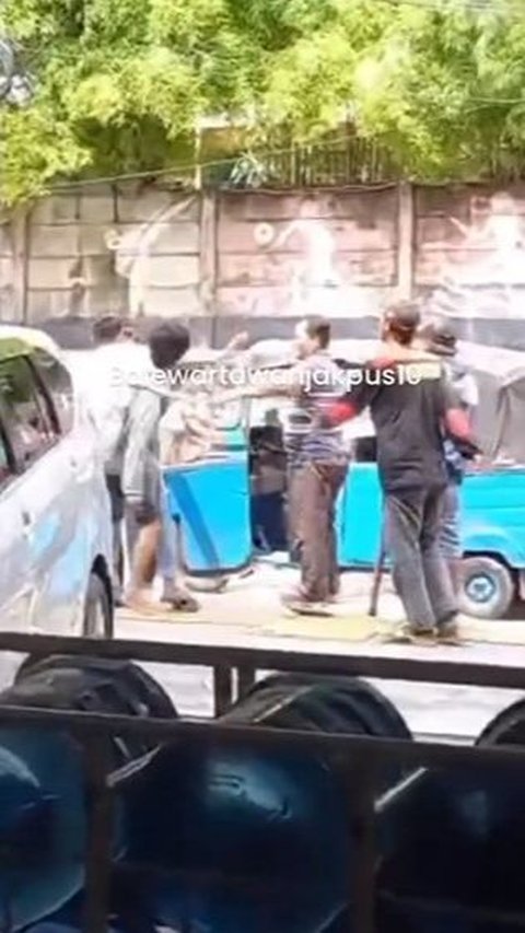 Sopir Bajaj Keroyok Jukir di Kemayoran, Gara-Gara Utang Rp130 Ribu