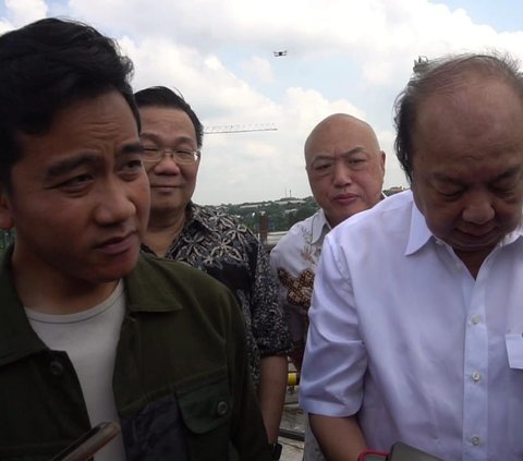 Momen Dato Sri Tahir Panggil Gibran dengan Sebutan 'Pak Wapres' Saat Tinjau Museum di Solo