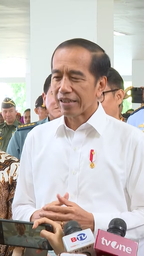 Jokowi Dikabarkan Lantik Menteri ATR/BPN dan Menko Polhukam Besok Pagi