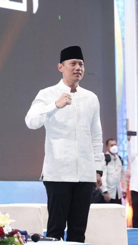 AHY Temui SBY di Cikeas Minta Doa Restu Sebelum Dilantik jadi Menteri ATR/BPN<br>