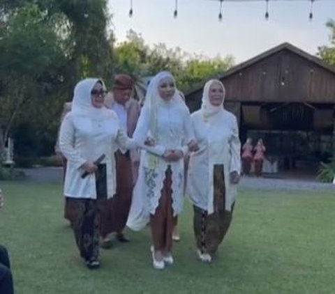 Konsepnya Garden Party Seperti Film Twilight, Pernikahan Cewek Manis dengan Letda TNI AL Romantis Banget
