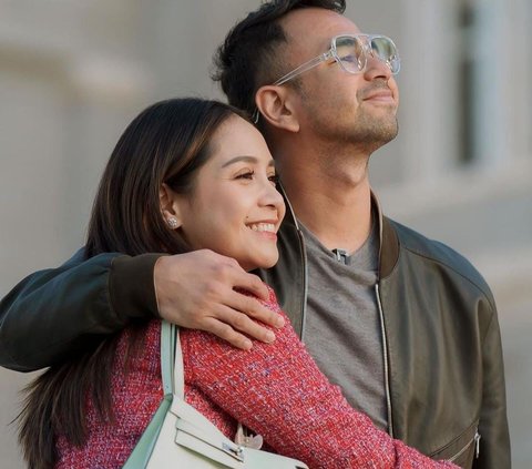 Potret Mesra Raffi Ahmad dan Nagita di Madrid 'Serasa Dunia Milik Berdua', Netizen: Otw Cipungwati