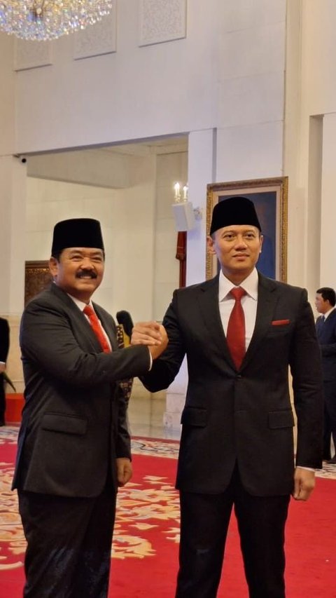 Jokowi Lantik AHY Jadi Menteri ATR/BPN, Hadi Tjahjanto Menko Polhukam