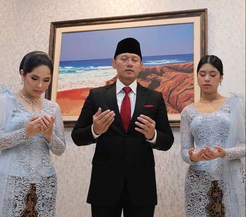 Di pelantikan tersebut AHY terlihat didampingi istrinya, Annisa Pohan, dan sanga anak, Almira Tunggadewi Yudhoyono (Aira), selain itu sang adik Edhie Baskoro Yudhoyono alias Ibas turut hadir mengenakan setelan jas warna hitam dilengkapi dengan dasi biru. <br>