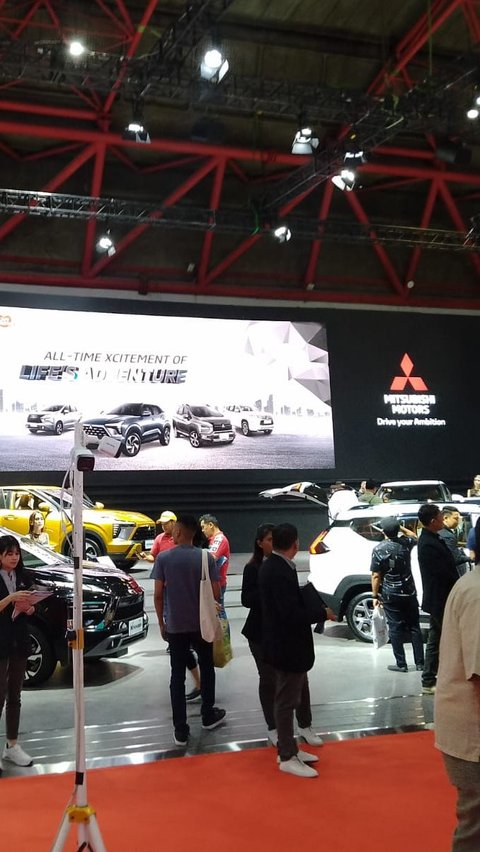 Listen to Mitsubishi's interesting Sales and After-Sales Program at IIMS 2024.