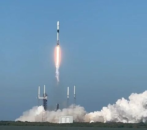 Rauf menambahkan, peluncuran Satelit Merah Putih 2 ini menghabiskan dana Rp3,5 triliun untuk stasiun bumi.