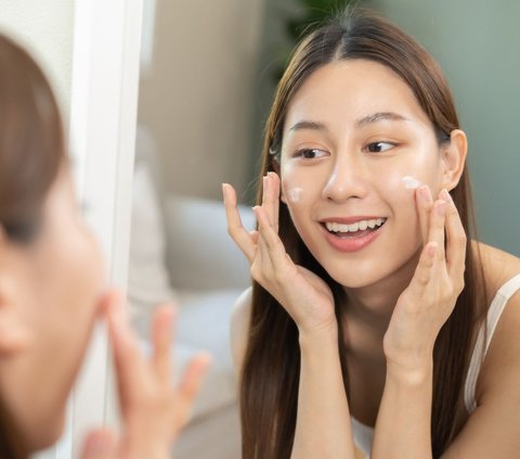 Efektif Gak Sih Pakai Skincare Kolagen Mahal? Yuk Cari Tahu