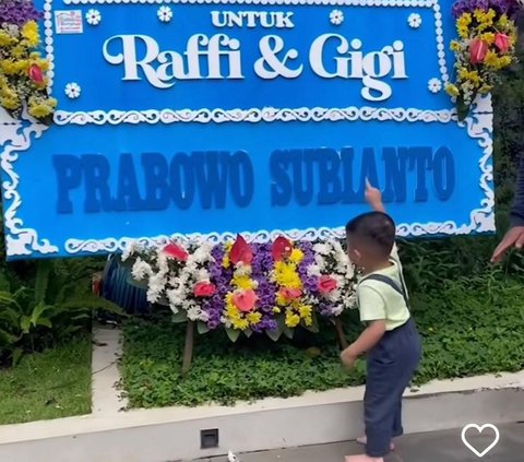 Raffi & Nagita Dapat Bunga Papan dari Prabowo Subianto, Rayyanza Salting Sampai Jatuh ke Lantai