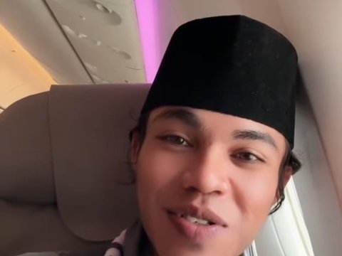 Viral Disebut Mirip Andika Babang Tamvan, Rohmat Bahar Berangkat Umrah