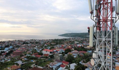 Untuk meningkatkan kualitas jaringan, XL Axiata juga terus melakukan fiberisasi jaringan. 