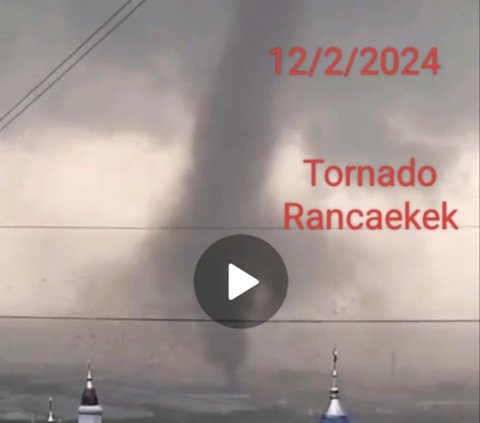 This is the Appearance of the Rancaekek Bandung Tornado Seen from Space