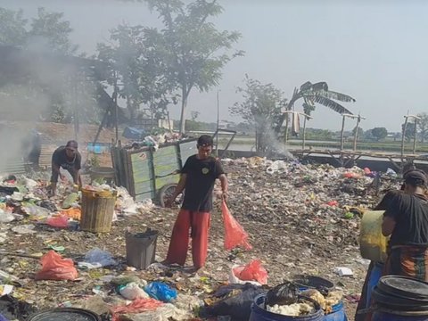 Berawal dari Sampah Menumpuk di Tepi Jalan, Kini Tempat Pembuangan Sampah di Tuban Bisa Hasilkan Rp13 Juta per Bulan