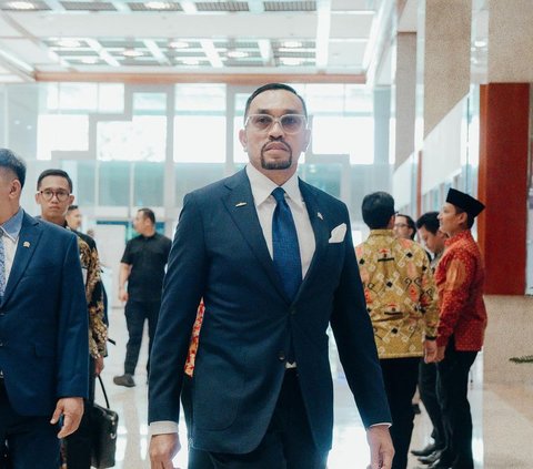 Dianggap Lawan Mudah di Pilgub DKI, Ridwan Kamil Balas 'Psy War' Sahroni Pakai Video Mandra