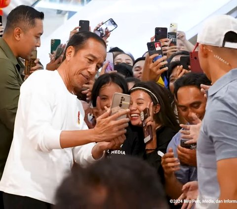 Moment Jokowi Eating at the Mall with Mr. Bas and Erick Thohir, Ordering Nuggets and Burger