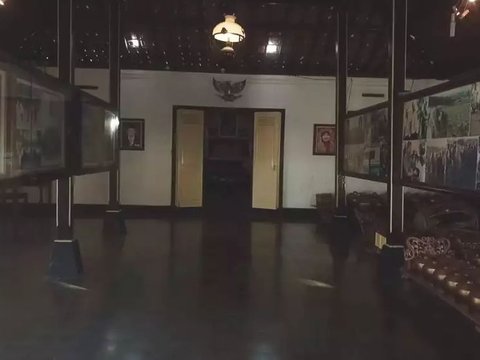 Portrait of SBY's Childhood Home in Pacitan, His Bedroom Becomes the Spotlight