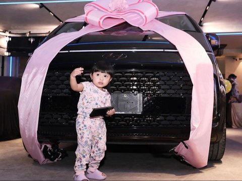Not Showing Off, This is the Real Reason Atta Halilintar Bought a Car Gift for 2-year-old Ameena
