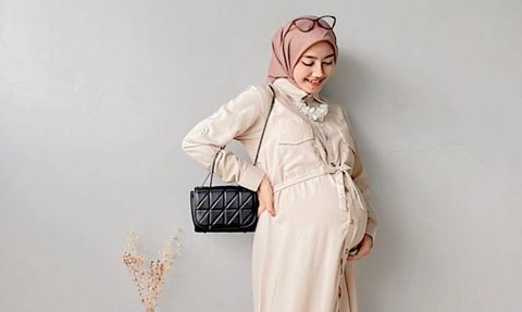 15 Recommendations for Lebaran Clothes for Pregnant Women in 2024, Stay Stylish and Charming