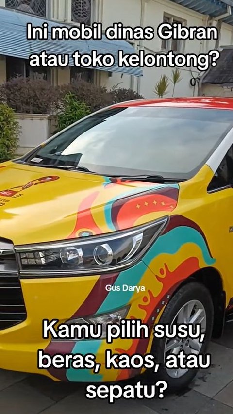 Viral Appearance of Gibran's Official Car Resembling a Grocery Store, Filled with Groceries and Graffiti