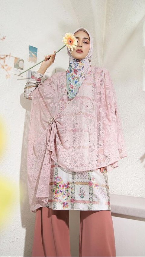 See Collection of Elegant Muslim Clothing for Ramadan and Eid