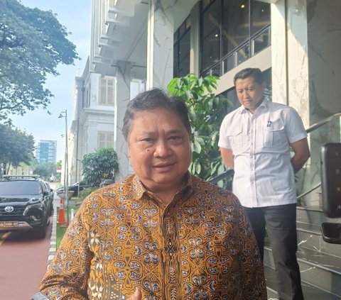 Airlangga Beri Rekomendasi Ridwan Kamil dan Ahmed Zaki Jadi Bakal Calon Gubernur DKI