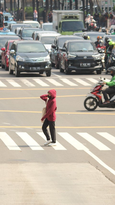 Pemprov DKI Mulai Bertahap Menata Identitas Warga Berdomisili Luar Jakarta