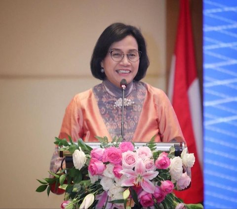 Kutip Film yang Lagi Hits, Menkeu Sri Mulyani Sebut Ekonomi Indonesia 2024 `Agak Laen` dari Negara Lain