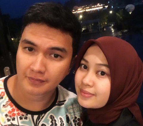 Often Mistaken for Dengue Fever, Aldi Tahir Shocked to Find Out His Wife is Pregnant with Their Second Child