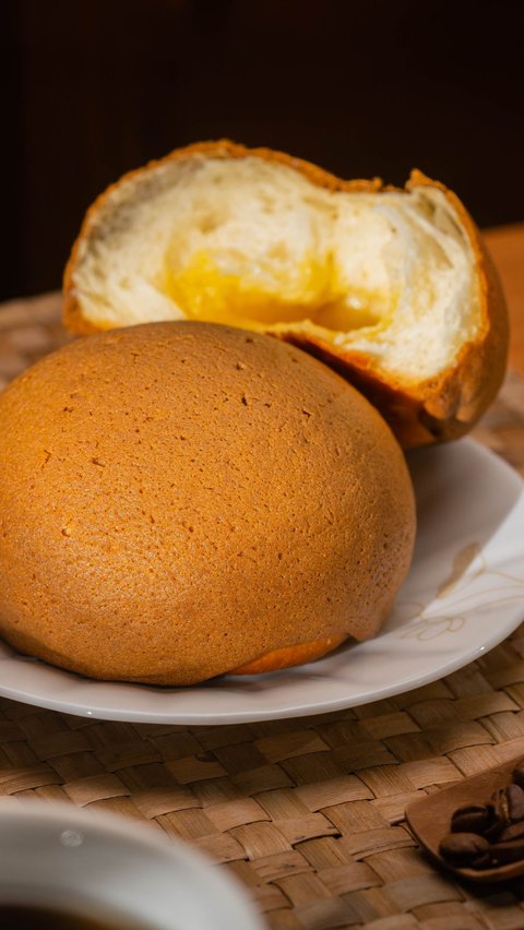 Easy peasy, make soft bread and coffee ala Cafe for breakfast.