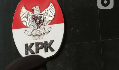 KPK menaksir kasus dugaan korupsi pengadaan kelengkapan rumah jabatan di Setjen DPR RI mengakibatkan kerugian keuangan negara hingga miliaran rupiah. 