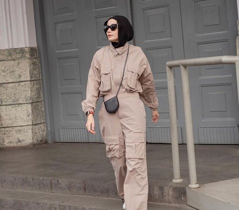 Stylish with Cargo Outfit, Take a Look at the Mix and Match of Dhatu Rembulan