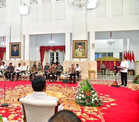 Kini Jadi Pembantu Jokowi, Momen Perdana AHY Ikut Sidang Kabinet di Istana Jadi Sorotan