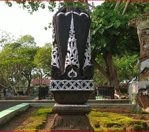 Cerita Unik dari Makam Para Tokoh Pribumi di Bergota Semarang, Ada Batu Misterius Bertuliskan Huruf Tionghoa